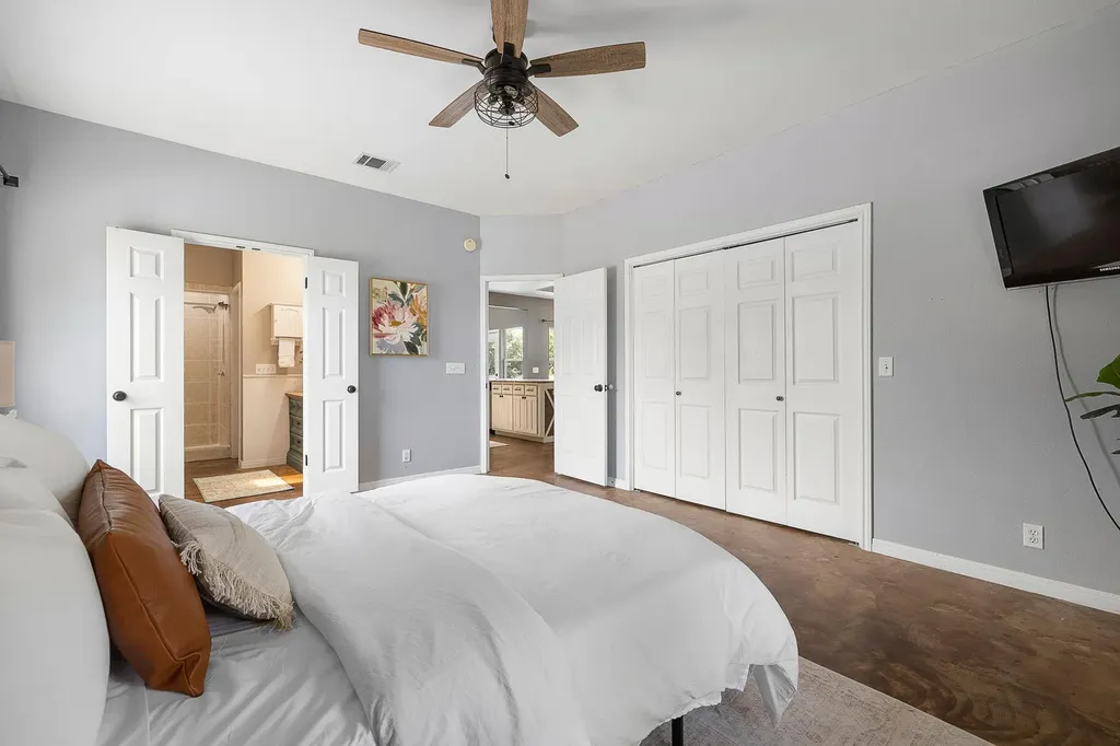 215 Double File Trace Liberty Hill TX 78642