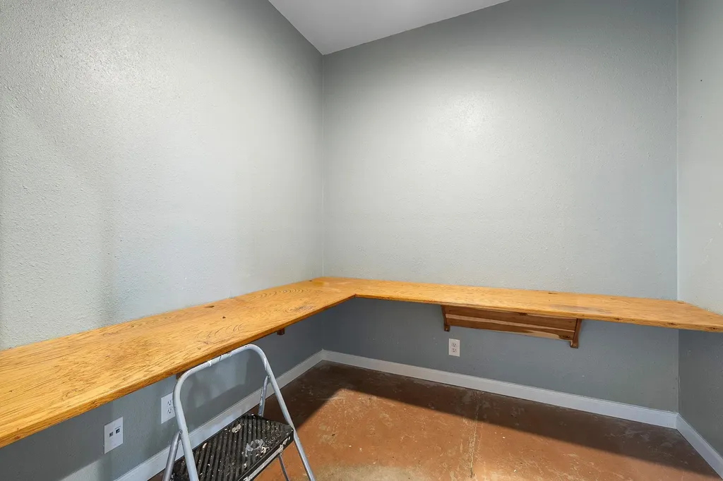 215 Double File Trace Liberty Hill TX 78642