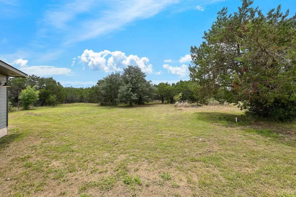 215 Double File Trace Liberty Hill TX 78642