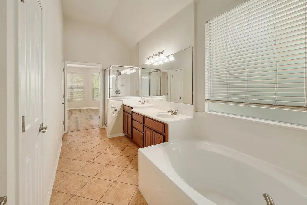 11904 Quassia Drive Austin TX 78739