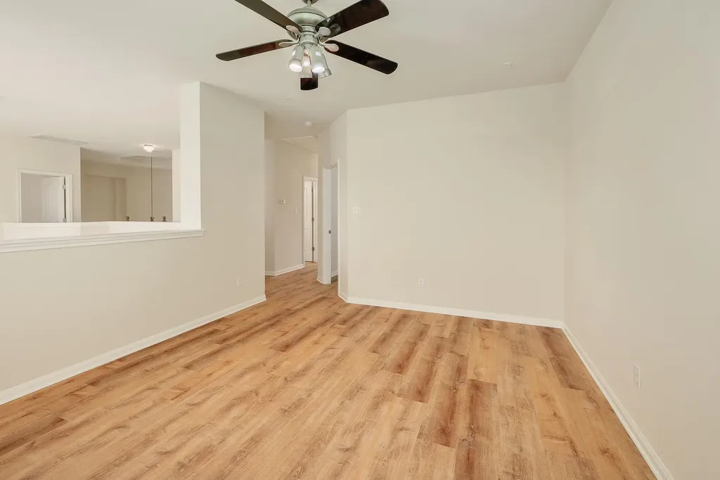 11904 Quassia Drive Austin TX 78739