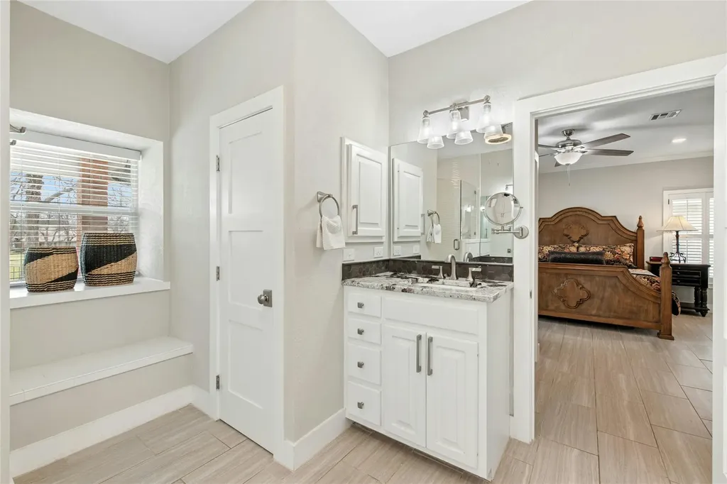 407 Olympia Fields Street Meadowlakes TX 78654