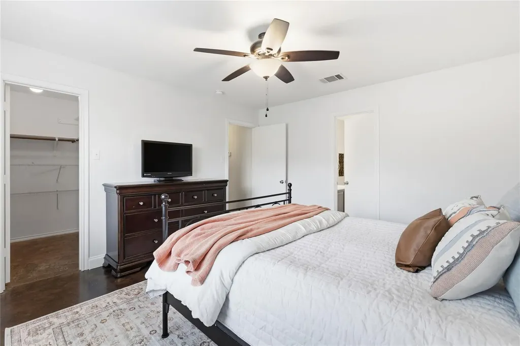 102 San Gabriel Drive Kyle TX 78640
