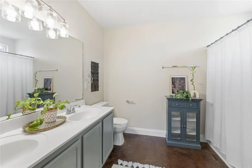 102 San Gabriel Drive Kyle TX 78640