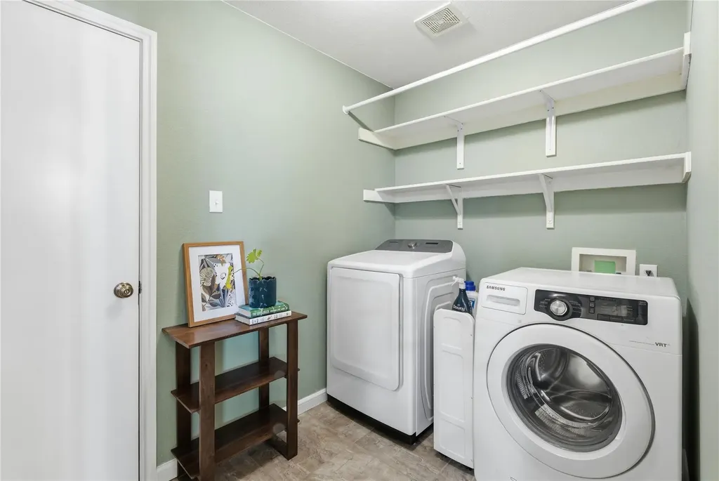 102 San Gabriel Drive Kyle TX 78640