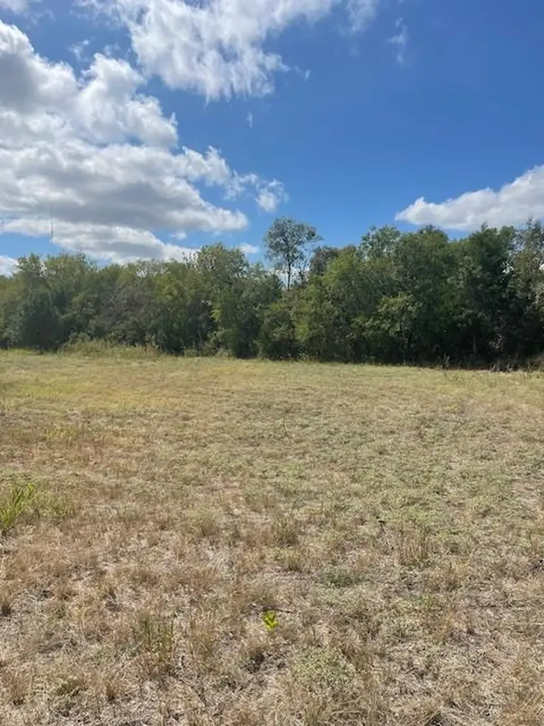 703 4th Street Bruceville-eddy TX 76524