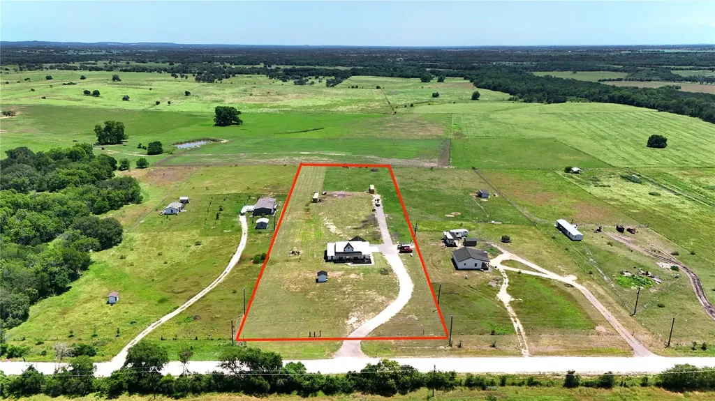 2889 Old Mcmahan Road Lockhart TX 78644