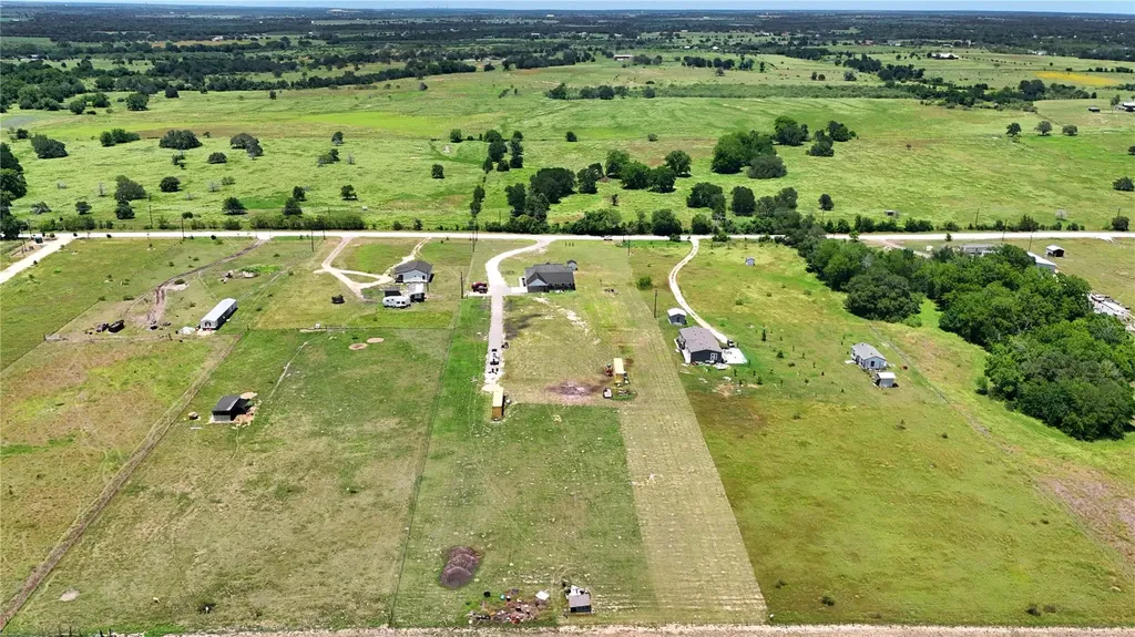 2889 Old Mcmahan Road Lockhart TX 78644