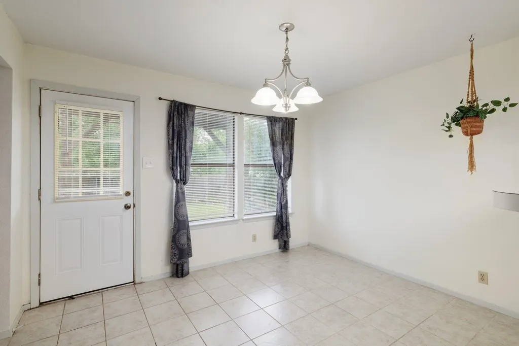405 Brookhollow Drive Pflugerville TX 78660