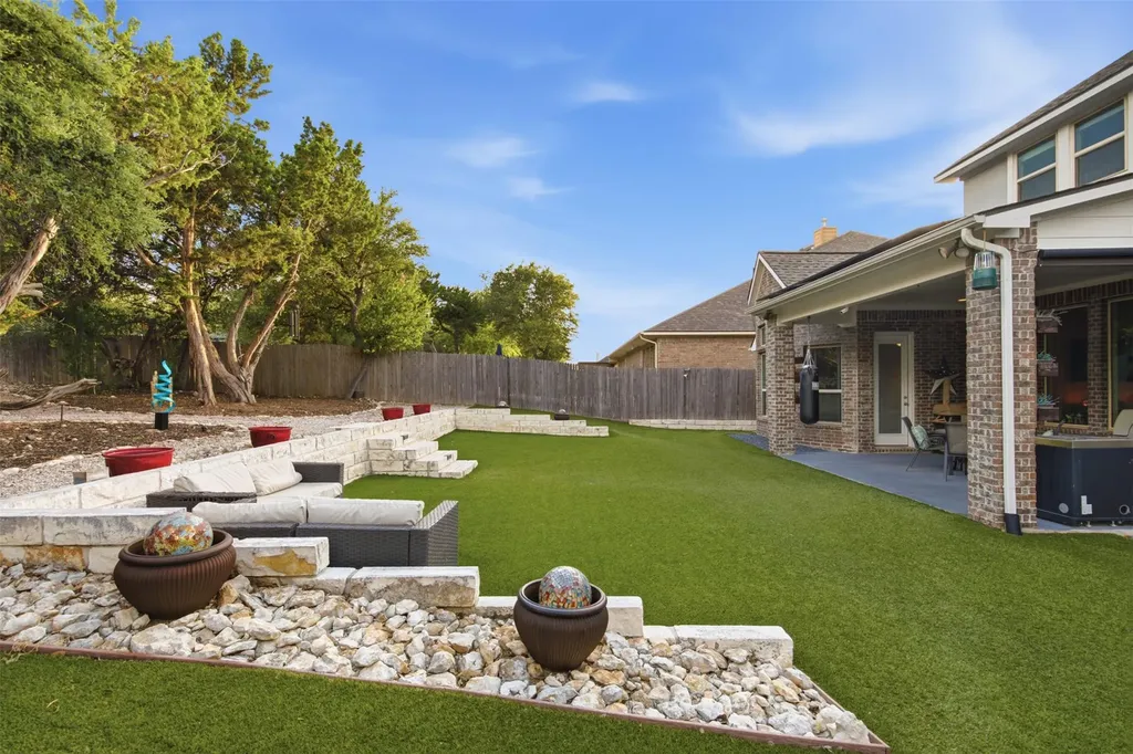 1416 Amarone Drive Leander TX 78641