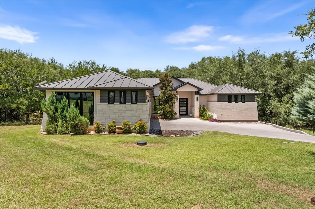 118 Brandywine Horseshoe Bay TX 78657