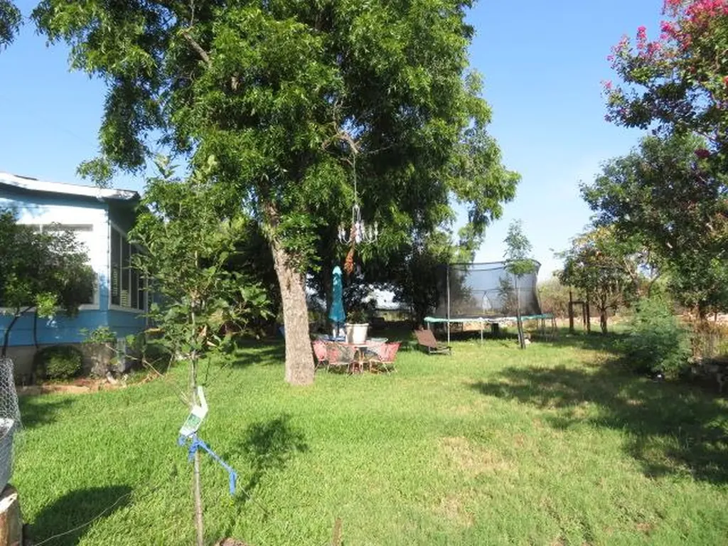 401 County Road 138 Burnet TX 78611