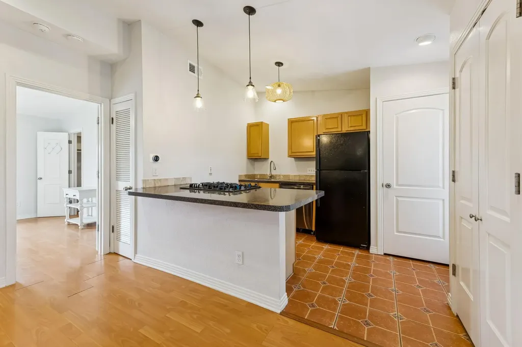 2021 Bluebonnet Lane Austin TX 78704