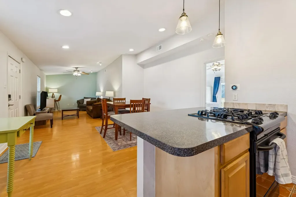 2021 Bluebonnet Lane Austin TX 78704