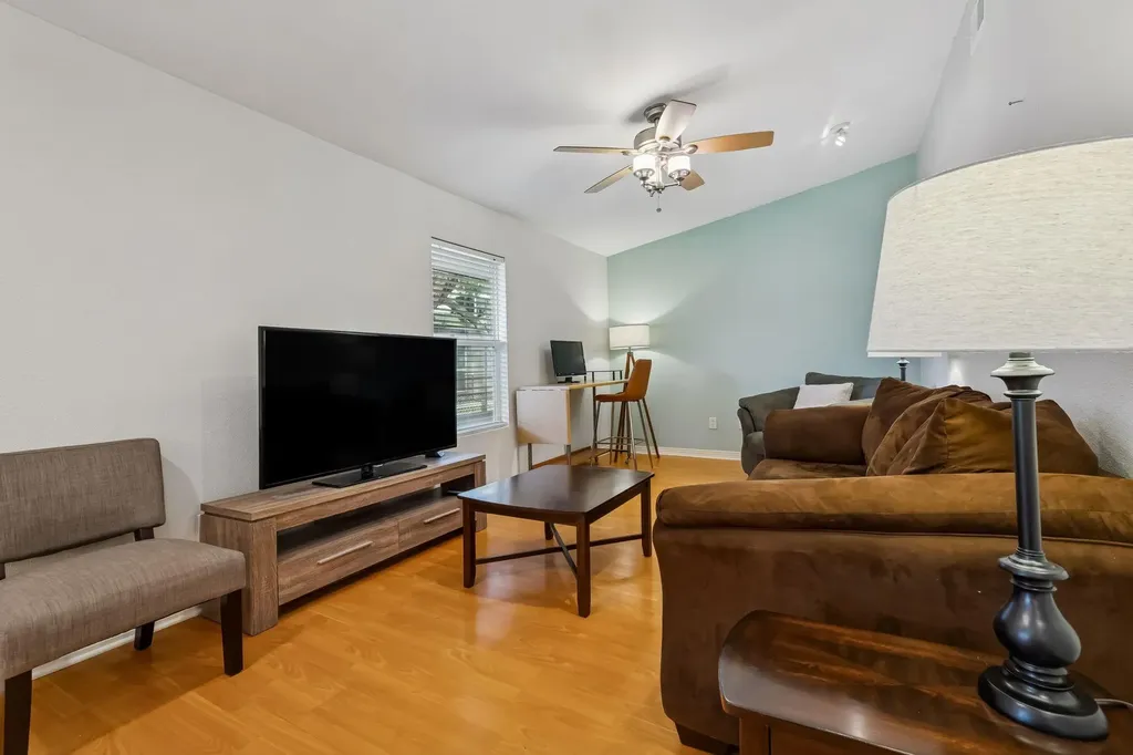 2021 Bluebonnet Lane Austin TX 78704
