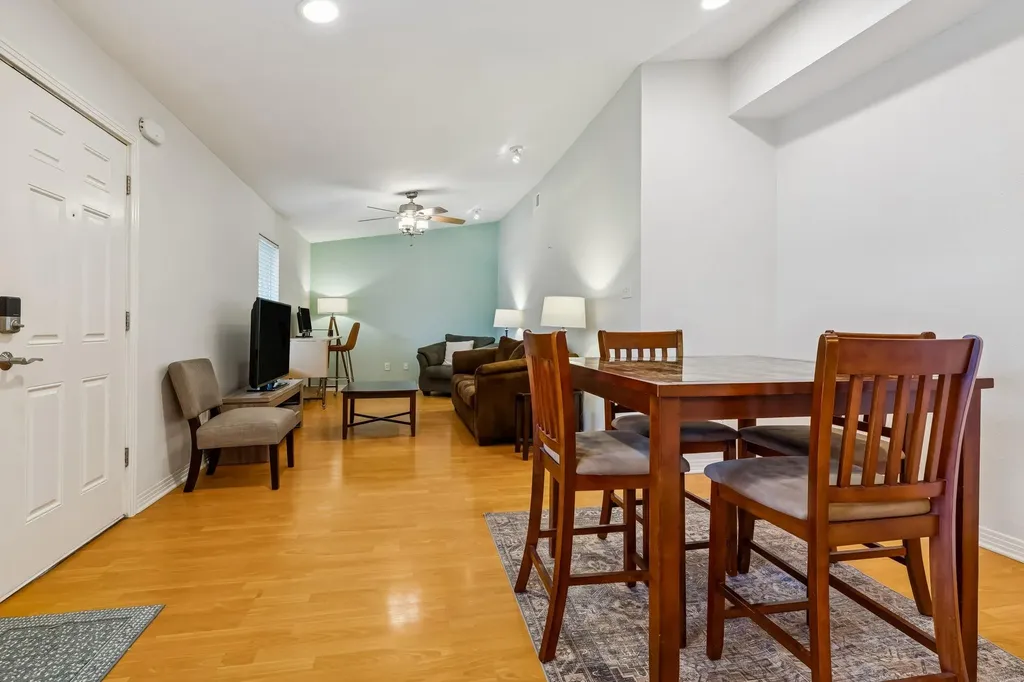 2021 Bluebonnet Lane Austin TX 78704