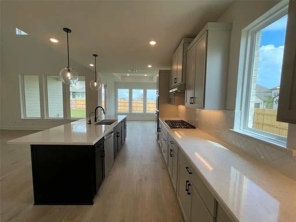 19501 Erna Drive Pflugerville TX 78660