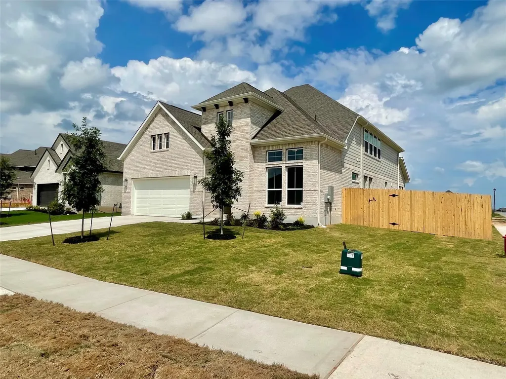 19501 Erna Drive Pflugerville TX 78660