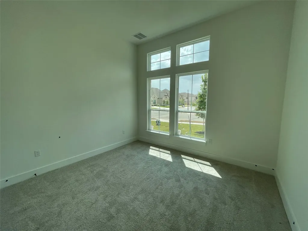 19501 Erna Drive Pflugerville TX 78660