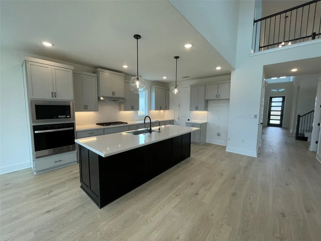19501 Erna Drive Pflugerville TX 78660