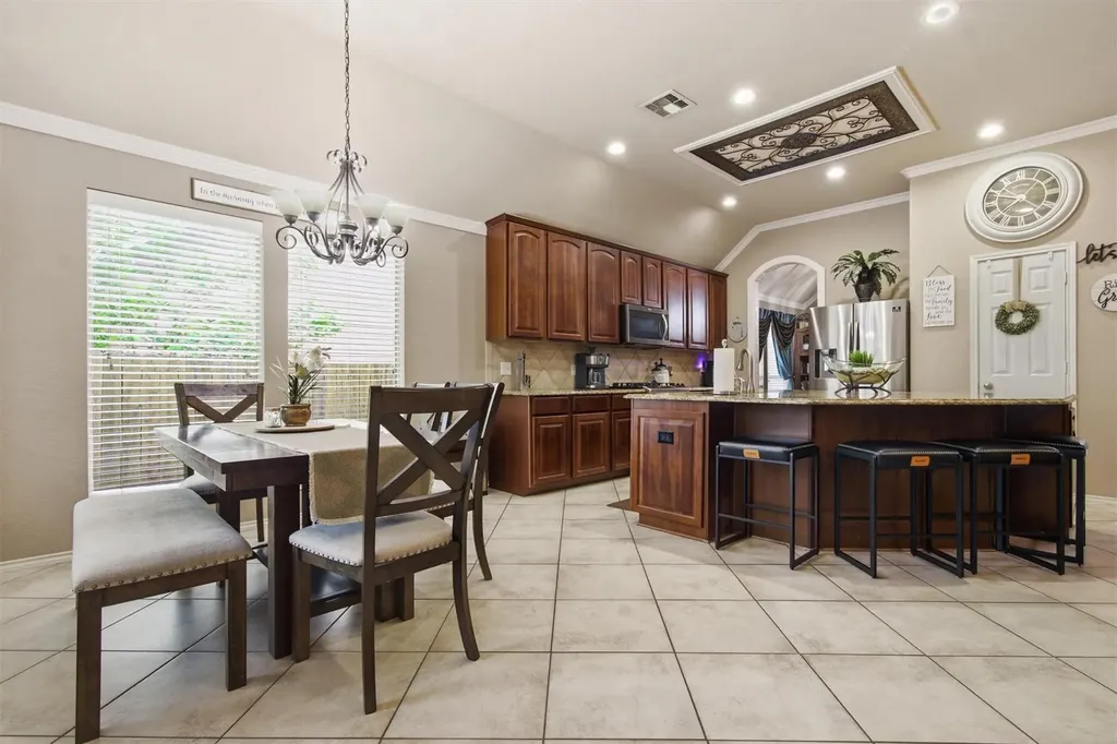 377 Verano Drive Kyle TX 78640
