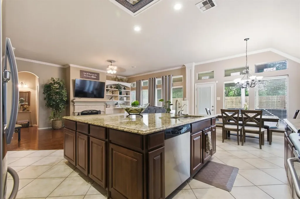 377 Verano Drive Kyle TX 78640