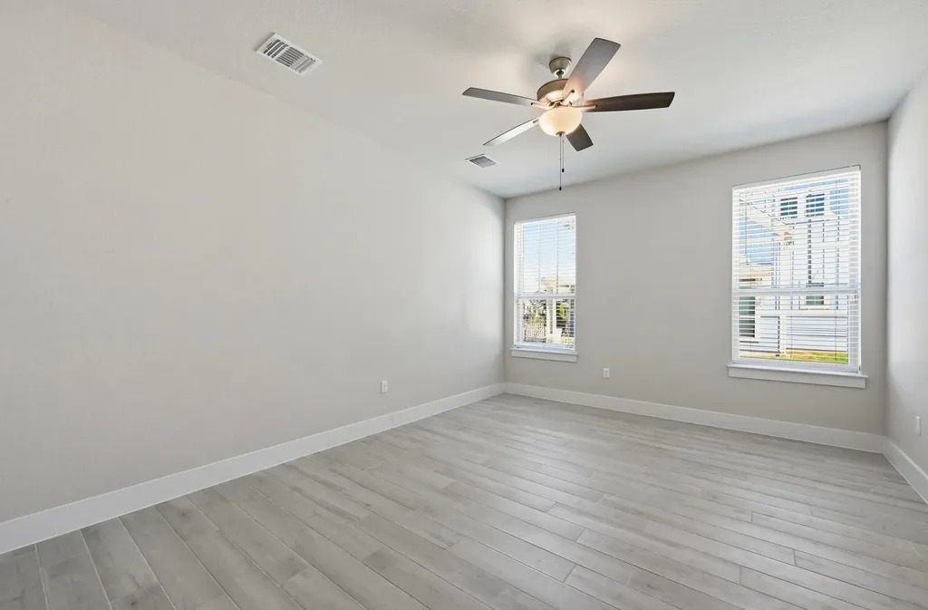 8401 Orizzonte Street Austin TX 78744