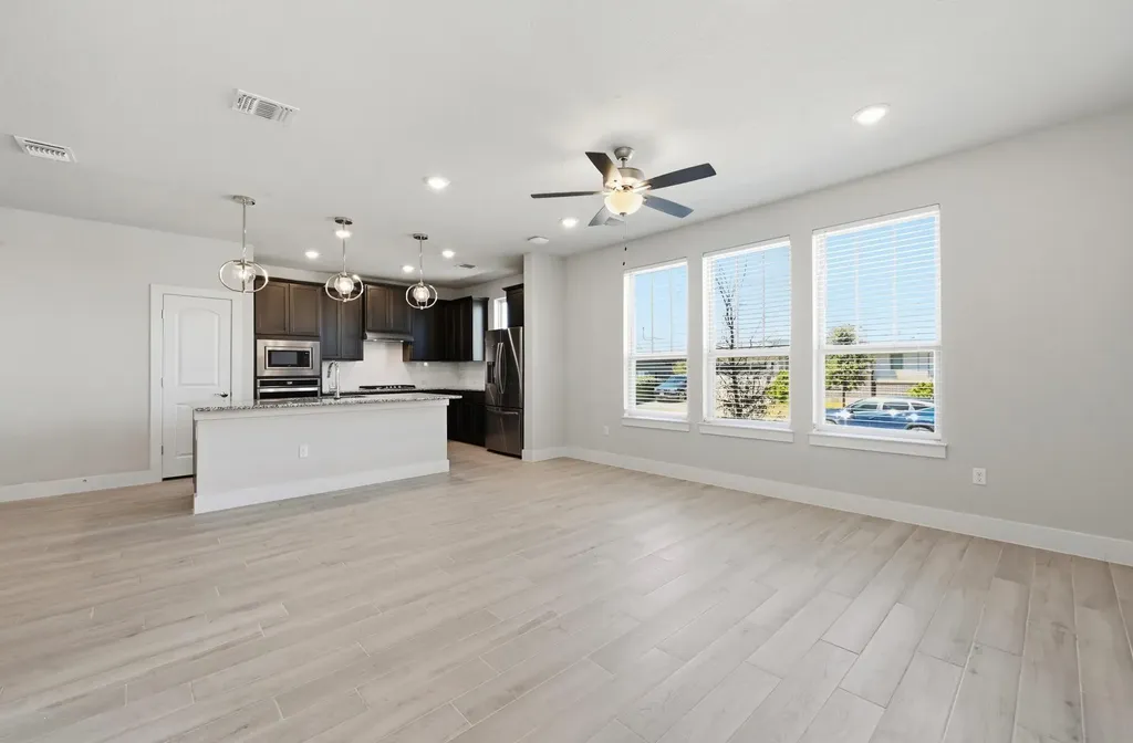 8401 Orizzonte Street Austin TX 78744