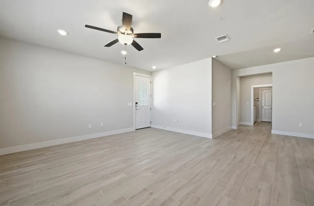 8401 Orizzonte Street Austin TX 78744