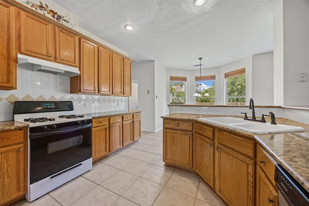 402 Autumn Trail Georgetown TX 78626