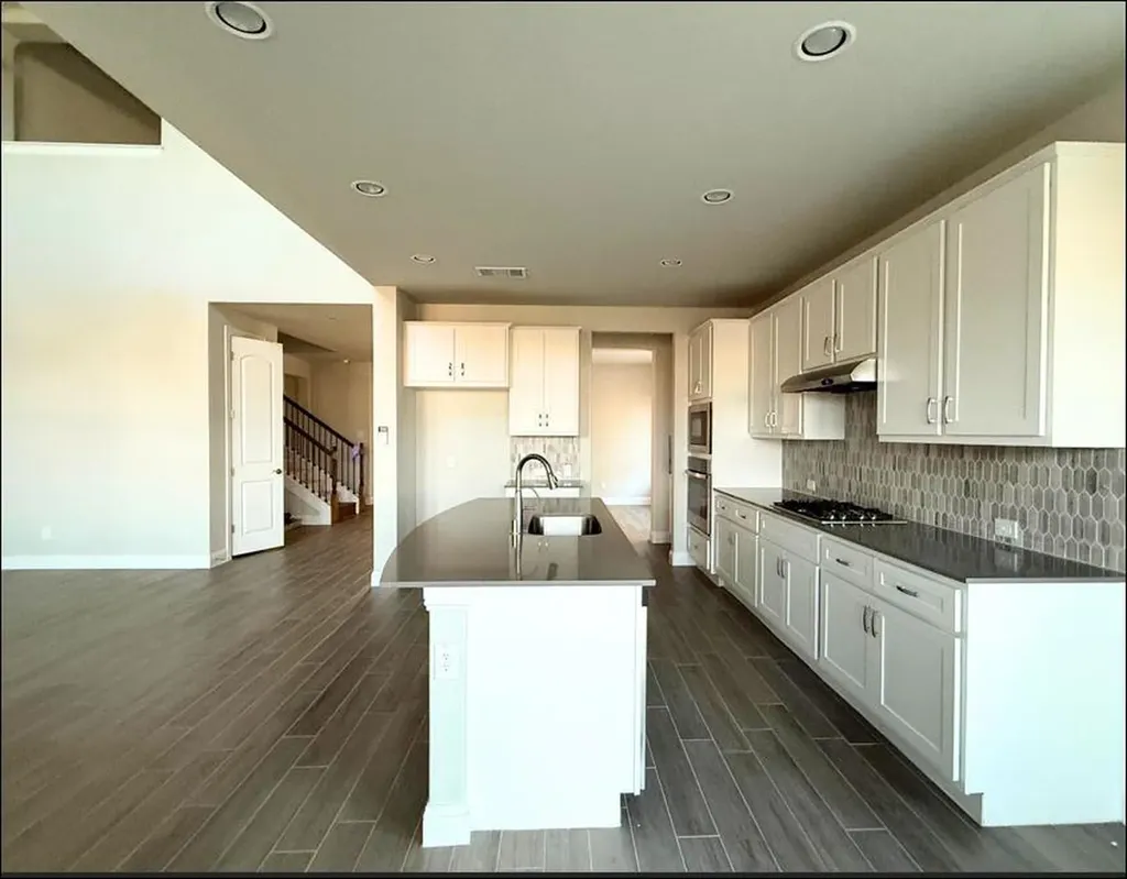 109 Rocky River Road Georgetown TX 78628