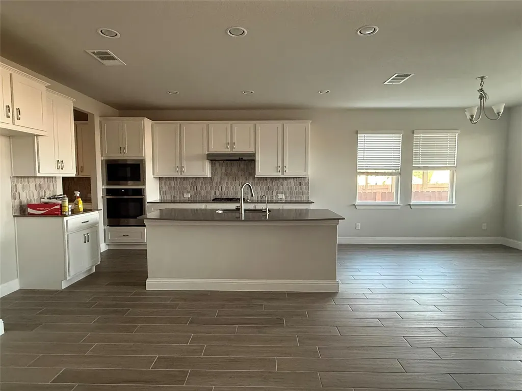 109 Rocky River Road Georgetown TX 78628