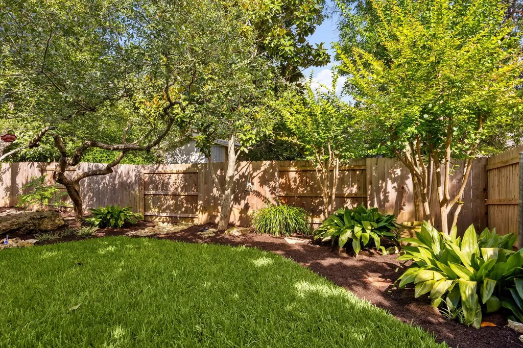 10103 Eastman Cove Austin TX 78750