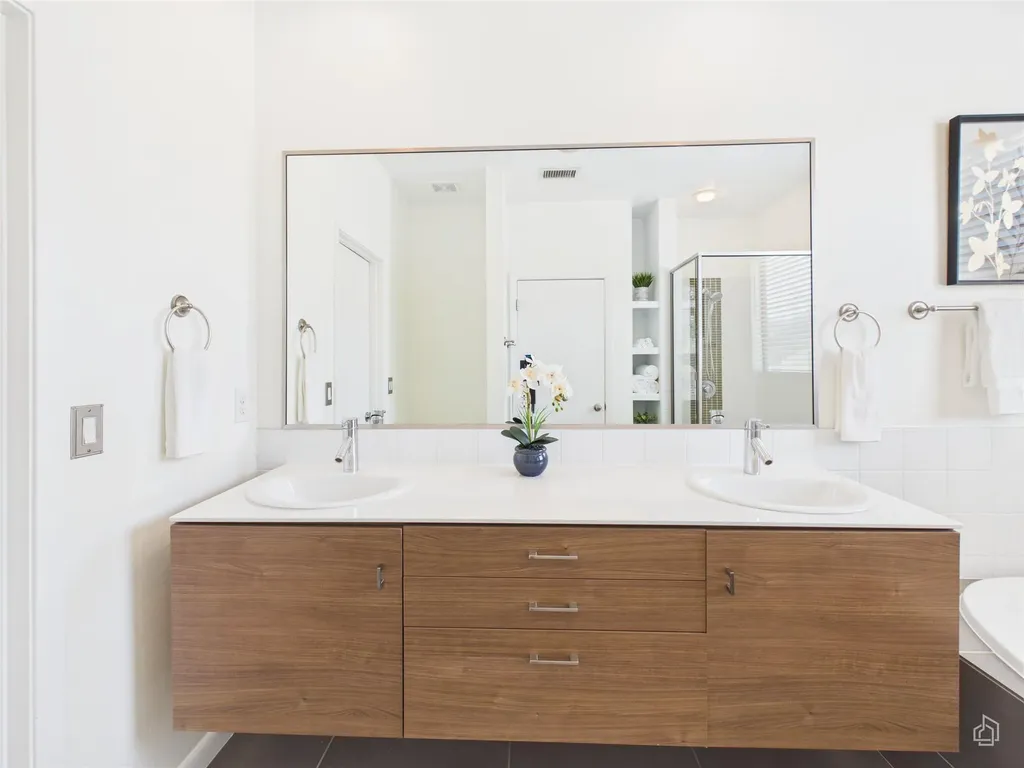 3401 Charlotte Rose Drive Austin TX 78704