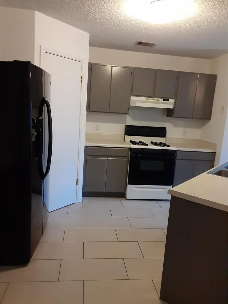 3611 Walleye Way Round Rock TX 78665