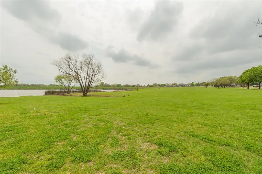 3611 Walleye Way Round Rock TX 78665