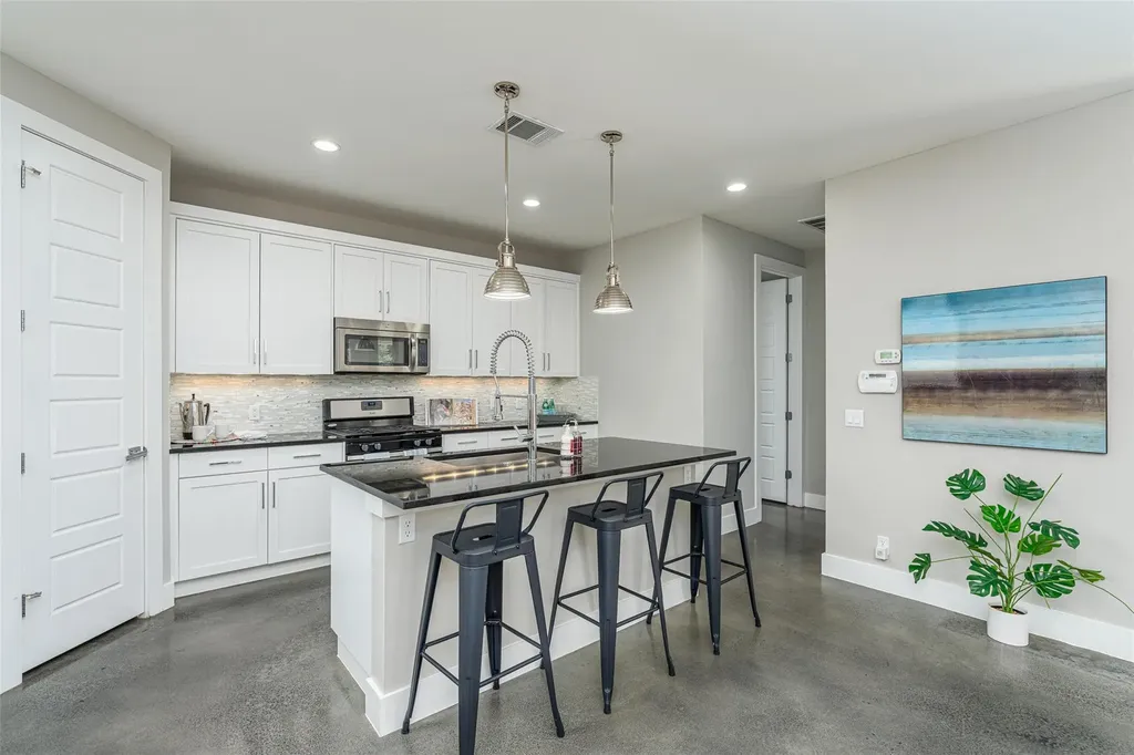 705 E 49th Street Austin TX 78751