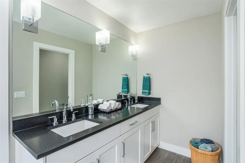 705 E 49th Street Austin TX 78751