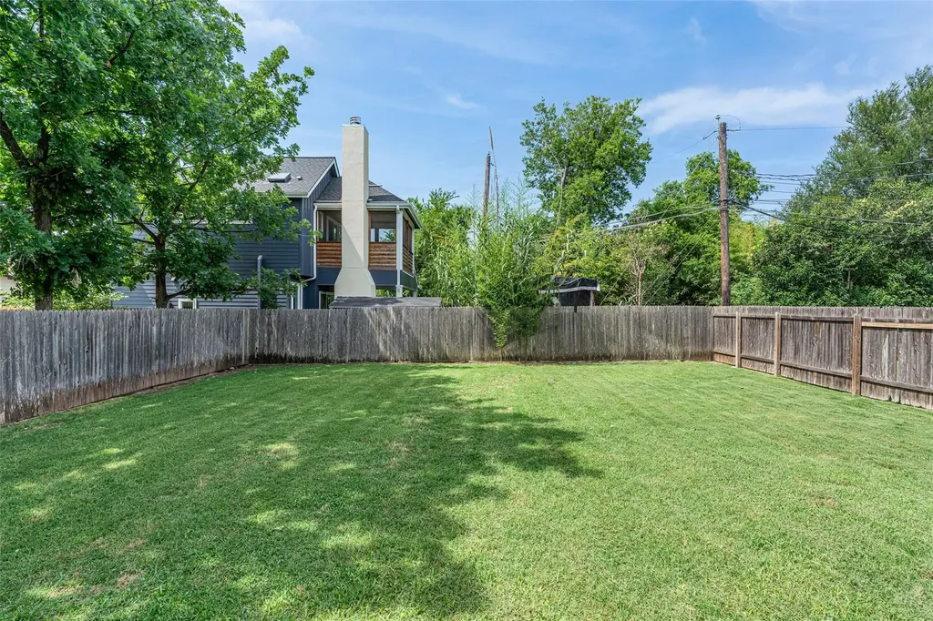 705 E 49th Street Austin TX 78751