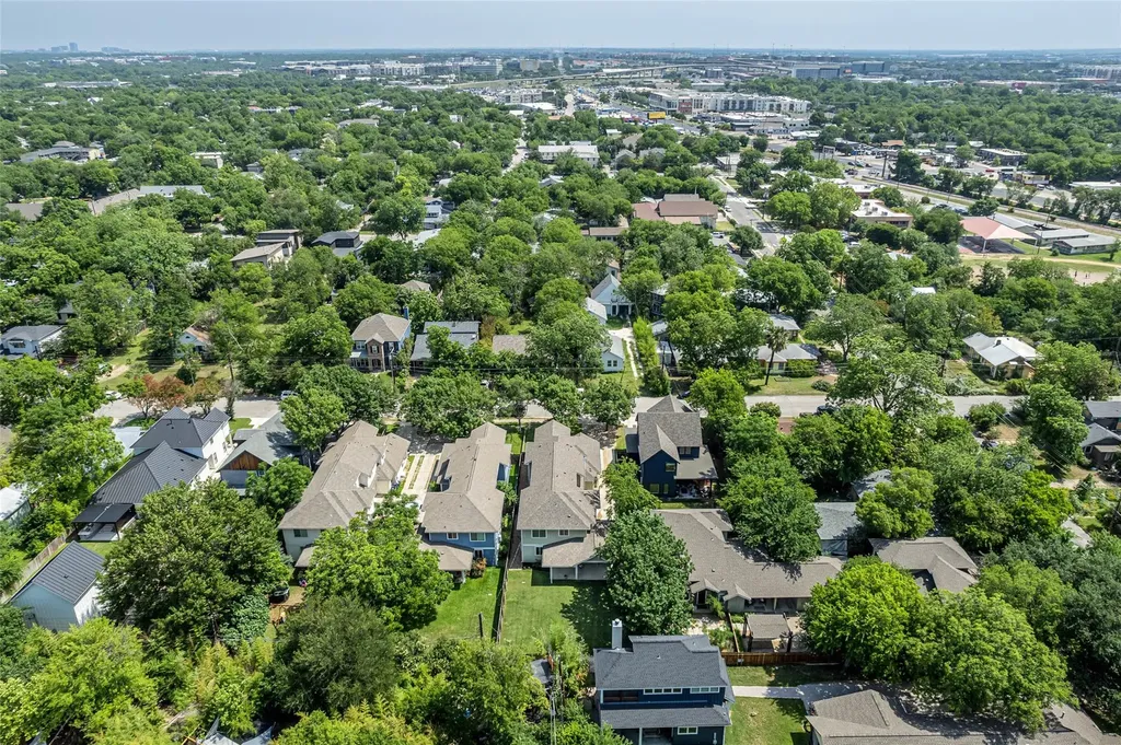 705 E 49th Street Austin TX 78751