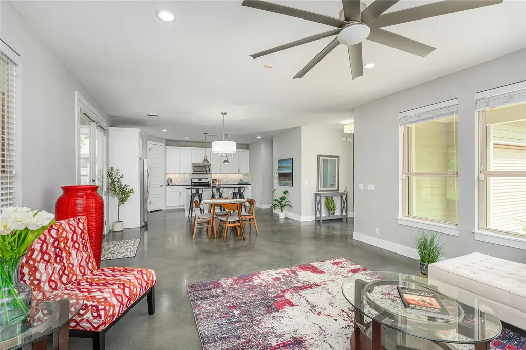 705 E 49th Street Austin TX 78751
