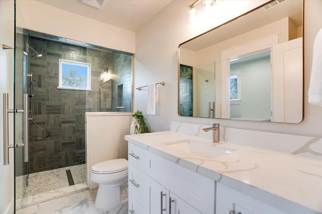 1009 Karen Avenue Austin TX 78757