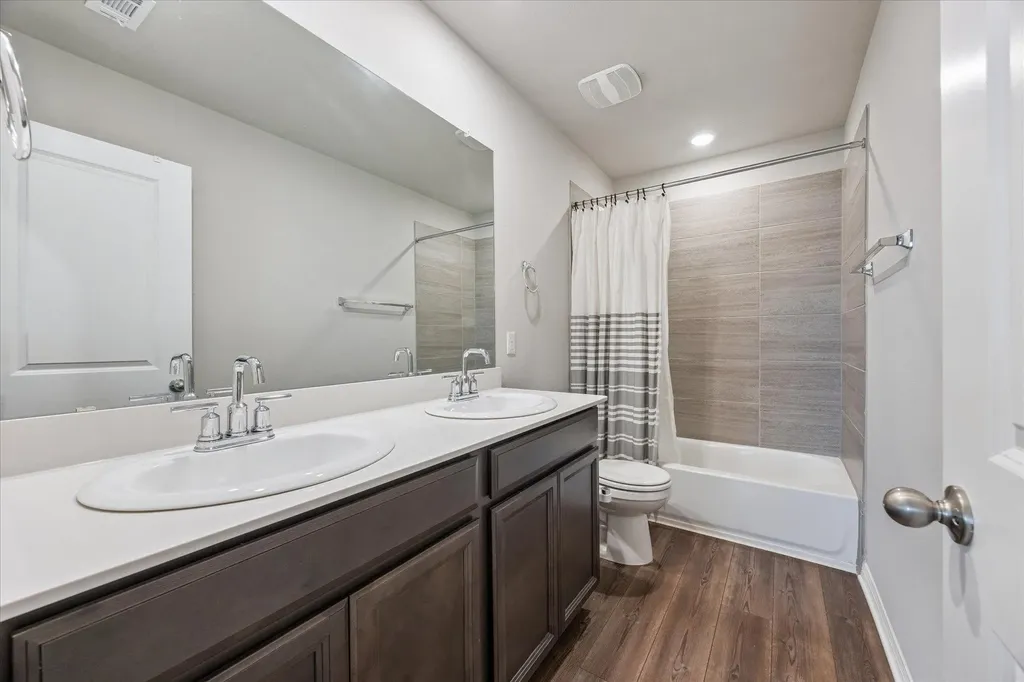 11611 Copperstone Avenue Austin TX 78748