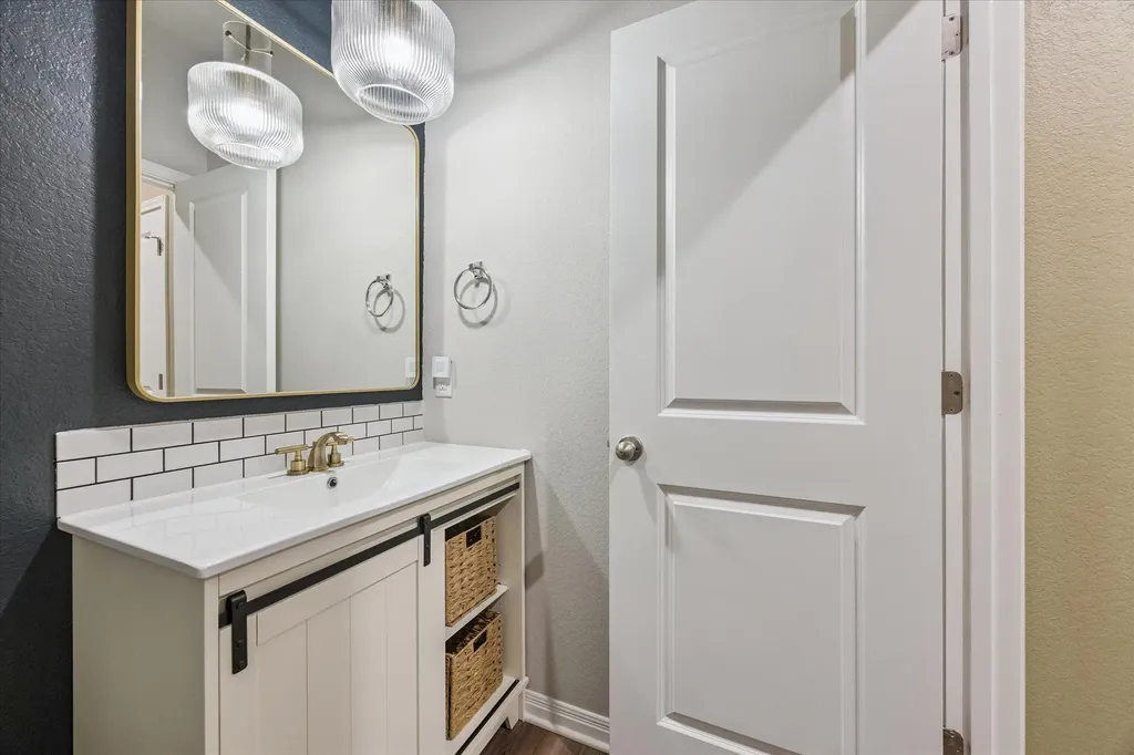 11611 Copperstone Avenue Austin TX 78748