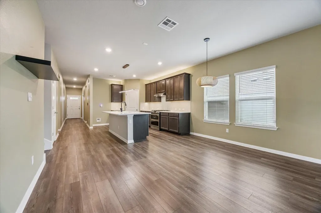 11611 Copperstone Avenue Austin TX 78748