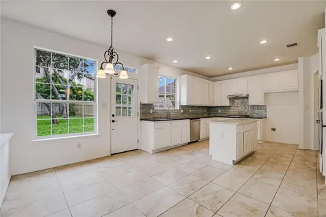 10201 Spicewood Mesa Austin TX 78759