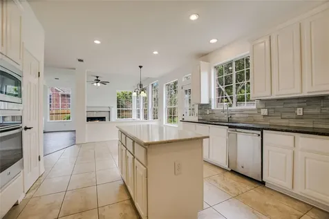 10201 Spicewood Mesa Austin TX 78759