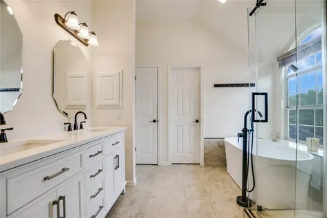 10201 Spicewood Mesa Austin TX 78759