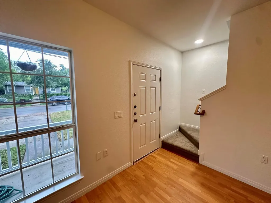 4713 4713 Street Austin TX 78721