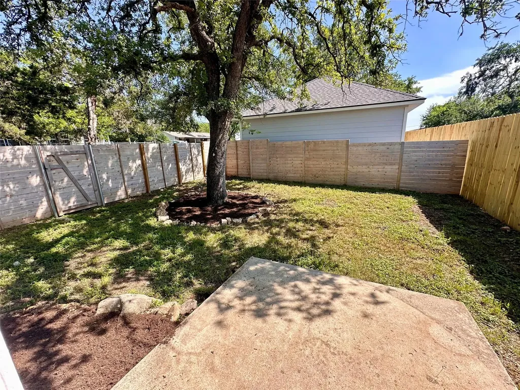 4713 4713 Street Austin TX 78721